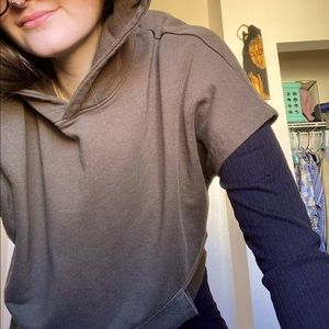 forever 21 olive green sleeveless hoodie